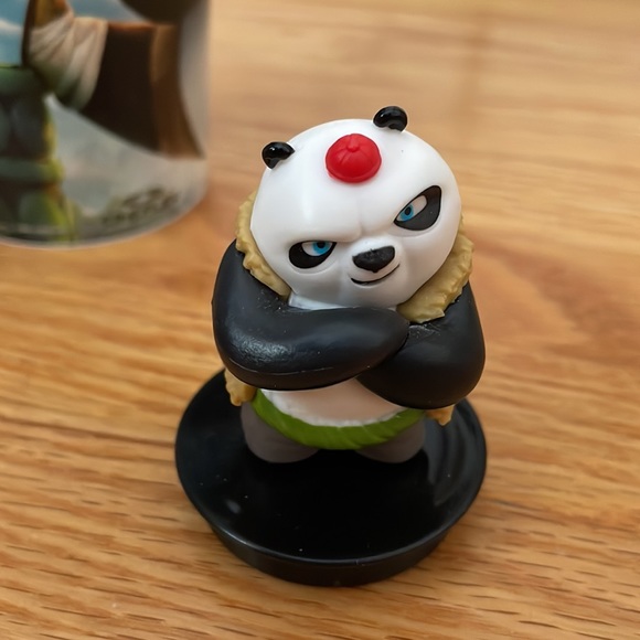 Collectible Kung Fu Panda 3 Cinema Cup and Figure Topper - Picture 4 of 4